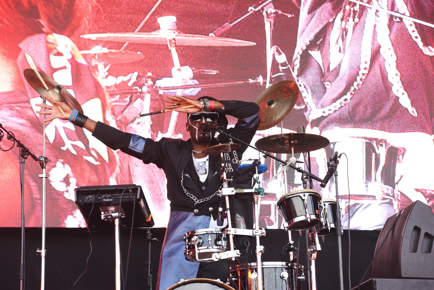 KIZABA ; singer-songwriter and pioneer of Congolese Electric music at Africa Oye Festival 2026